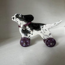 Load image into Gallery viewer, Spaniel in the wind -  Black &amp; White
